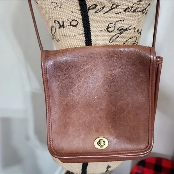 Vintage Coach Shoulder Bag - Picture 12 of 13